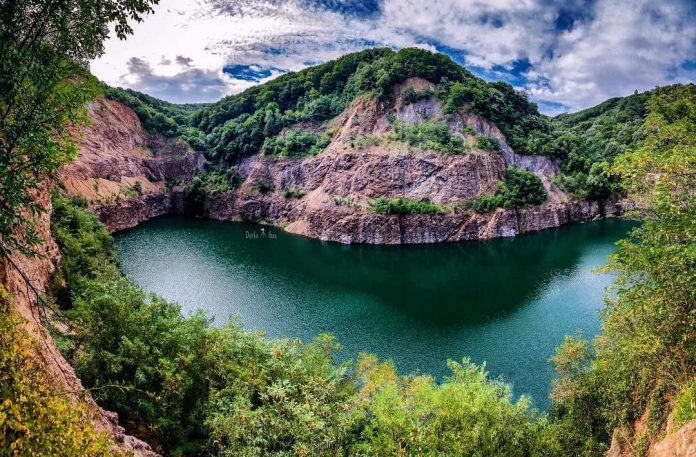 Ledinačko jezero